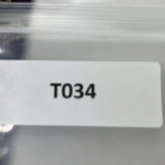 Giorgio Armani Cravatte Burgundy Paisley Silk Tie - Picture 3 of 5